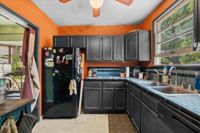 815 N Kenwood Street, Burbank, CA 91505