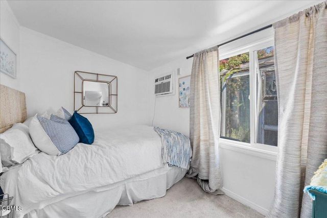 815 N Kenwood Street, Burbank, CA 91505