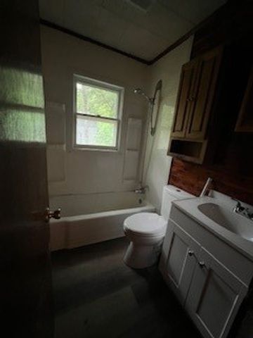 4407 Osborne Street, Greenville, TX 75401