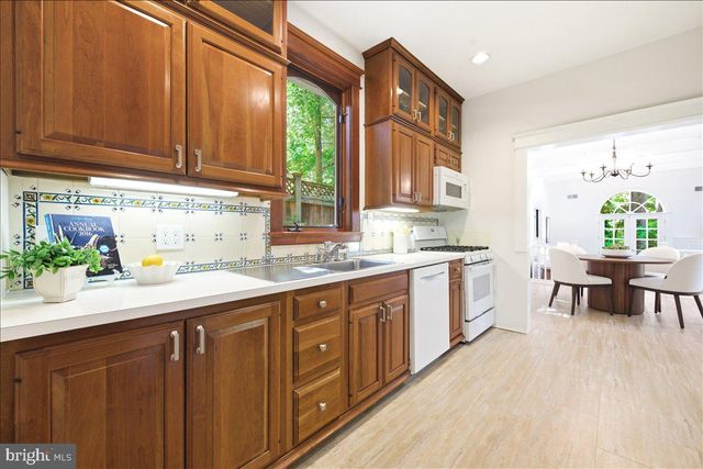 7109 MEADOW LN, Chevy Chase, MD 20815