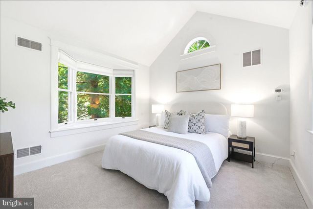 7109 MEADOW LN, Chevy Chase, MD 20815