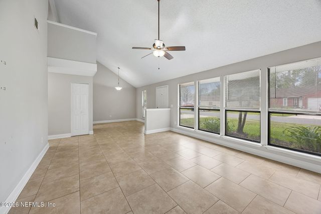 6817 CORALBERRY Lane S, Jacksonville, FL 32244