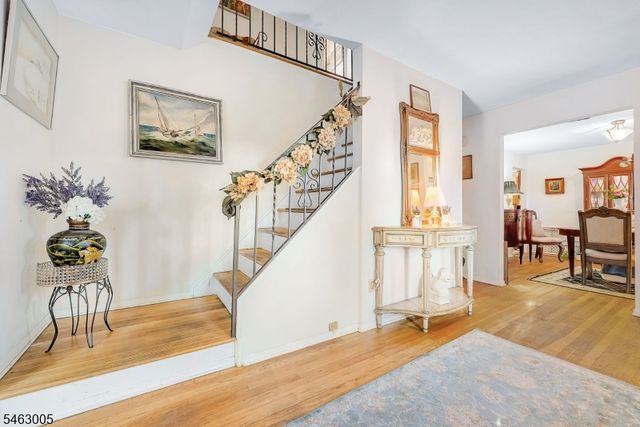 1 Sandy Ln, Randolph Twp., NJ 07869