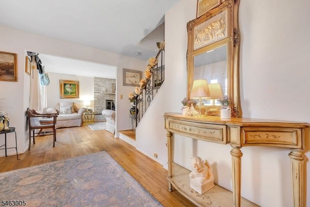 1 Sandy Ln, Randolph Twp., NJ 07869