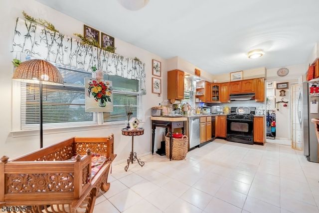 1 Sandy Ln, Randolph Twp., NJ 07869