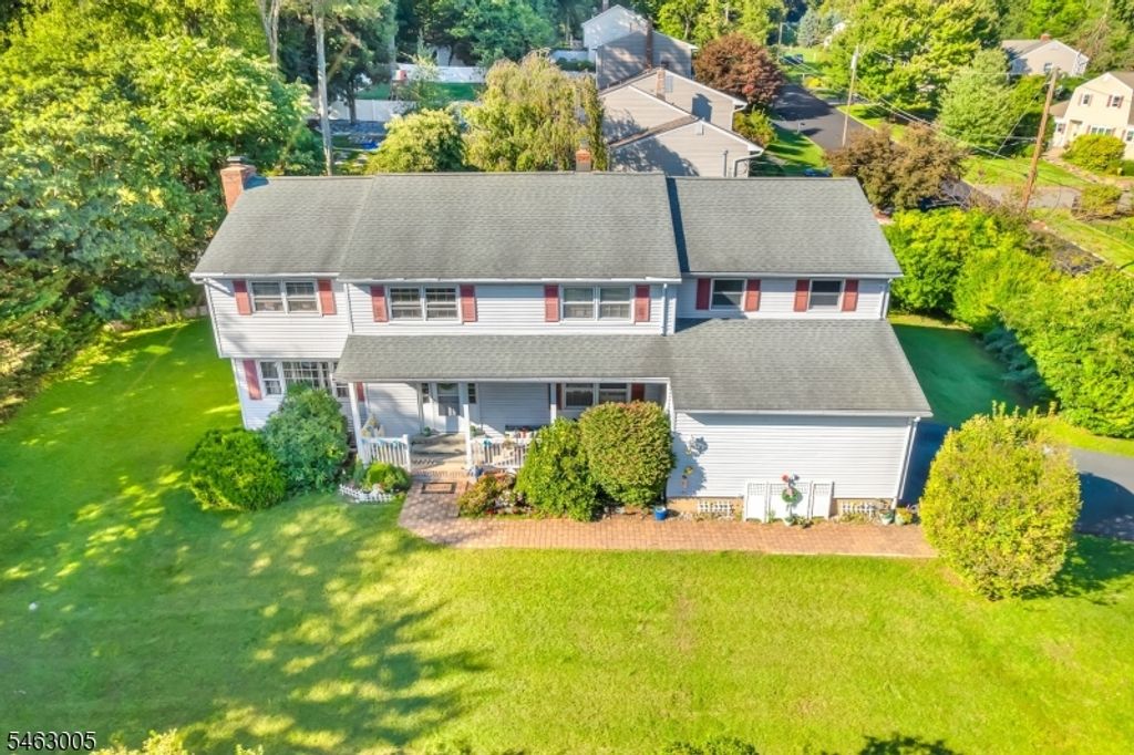 1 Sandy Ln, Randolph Twp., NJ 07869