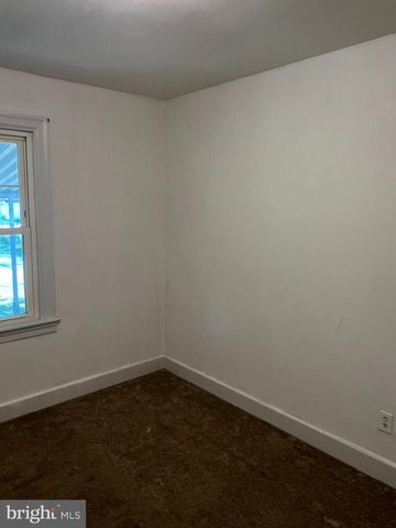 802 W MIDDLE ST, Hanover, PA 17331