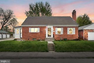 802 W MIDDLE ST, Hanover, PA 17331
