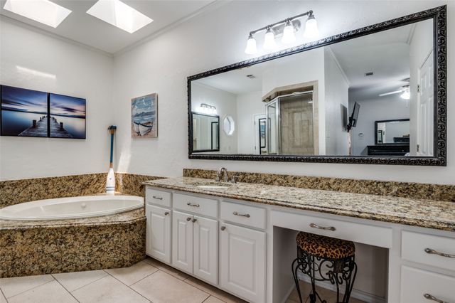 1700 Bowie Circle, Corsicana, TX 75110