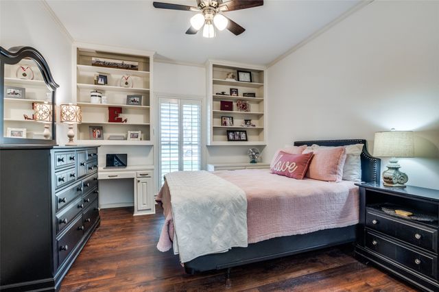 1700 Bowie Circle, Corsicana, TX 75110