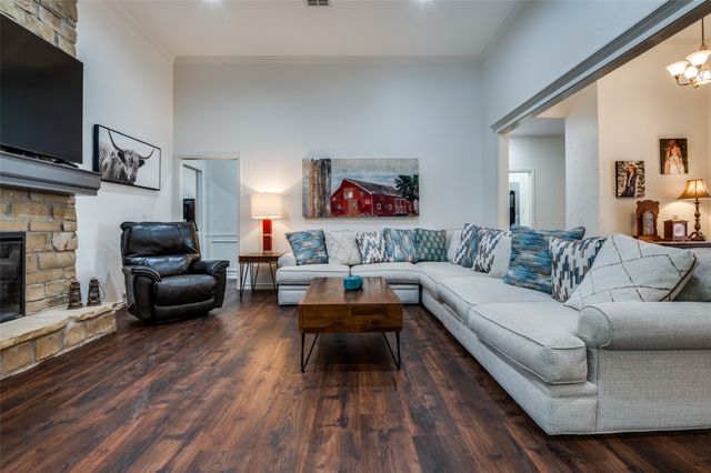 1700 Bowie Circle, Corsicana, TX 75110