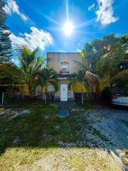 1340 Peri St, Opa-locka, FL 33054