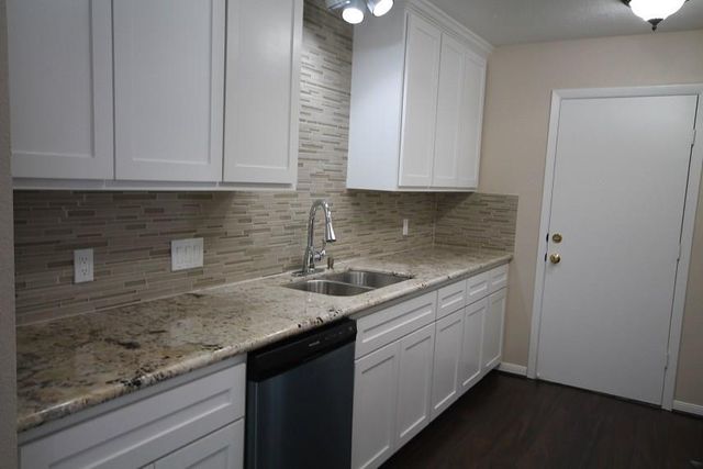 2834 Old Fort Road, Sugar Land, TX 77479