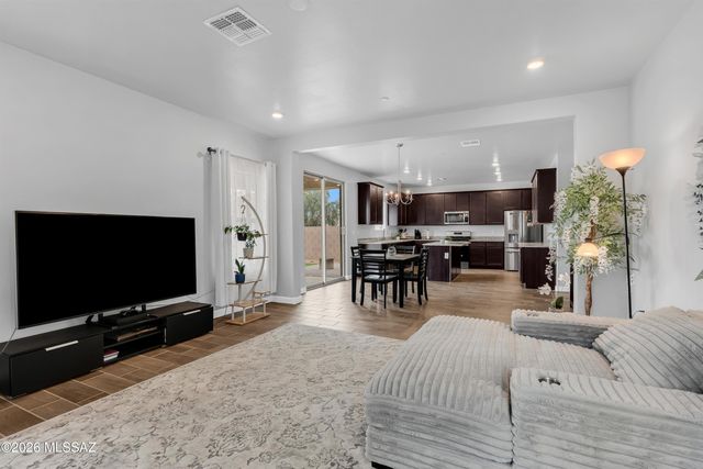 10003 N Ruby Range Trail, Marana, AZ 85653