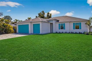 618 SW 30th TER, Cape Coral, FL 33914