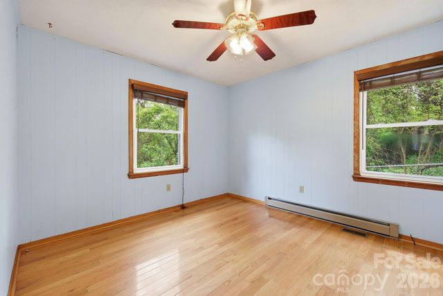 959 Oakmont Drive, Canton, NC 28716