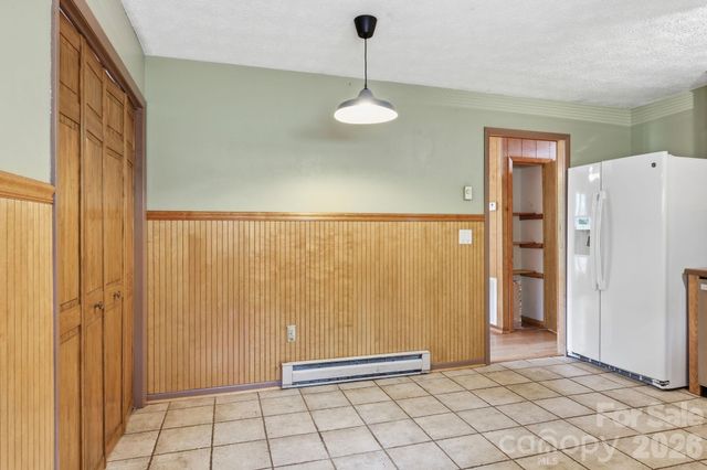 959 Oakmont Drive, Canton, NC 28716