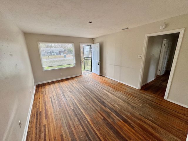 4967 NEWTON RD, Memphis, TN 38109