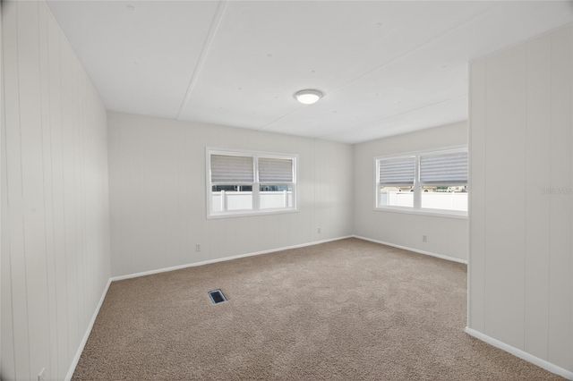 581 NE 64TH AVENUE, Ocala, FL 34470