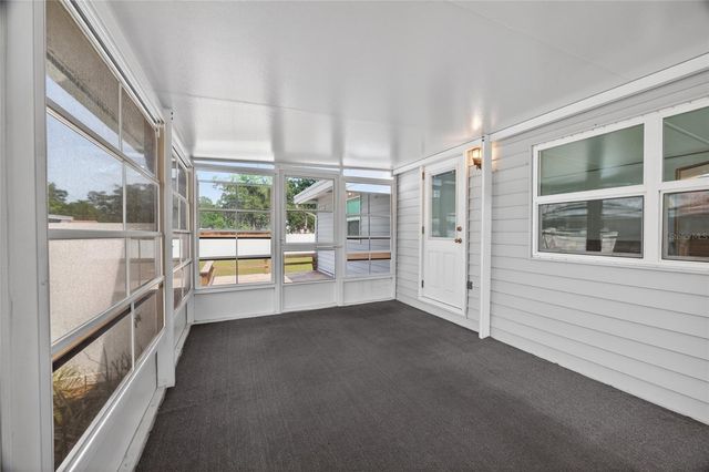 581 NE 64TH AVENUE, Ocala, FL 34470