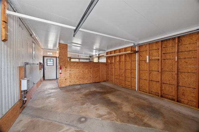 581 NE 64TH AVENUE, Ocala, FL 34470
