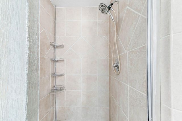 5227 Brinkman Court, Houston, TX 77091