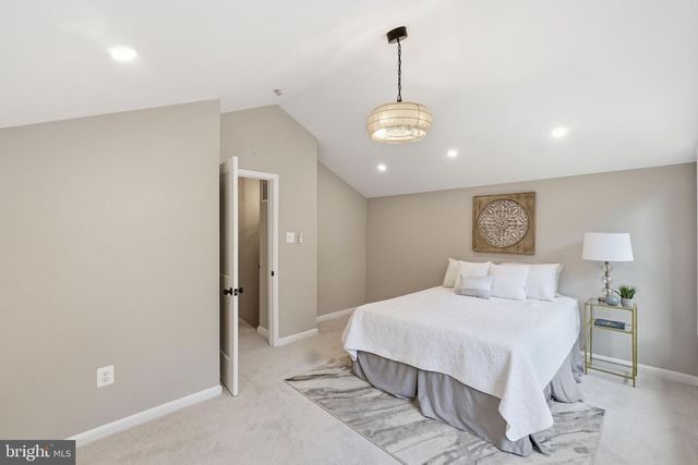 7456 7TH ST NW, Washington, DC 20012
