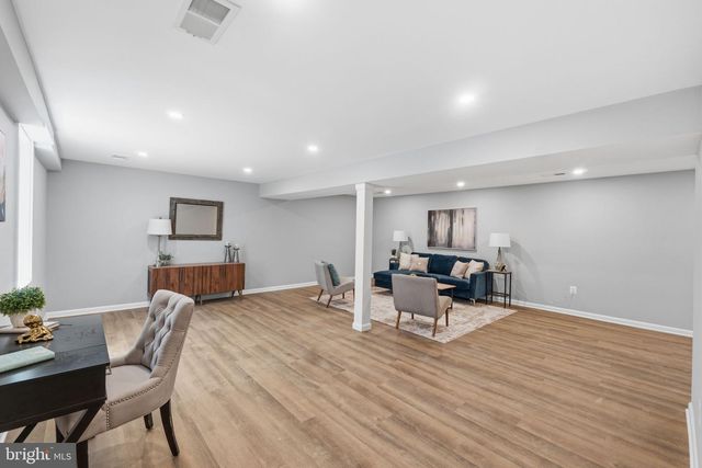 7456 7TH ST NW, Washington, DC 20012
