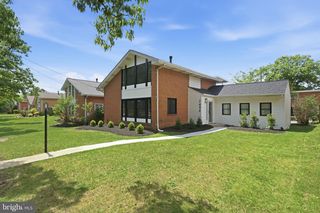 7456 7TH ST NW, Washington, DC 20012