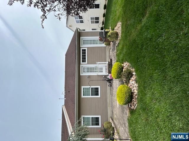 35 Timber Hill Drive, Monroe, NJ 08831