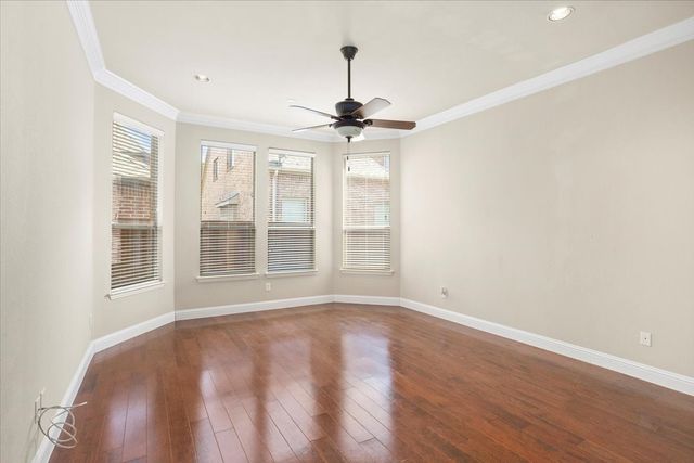 2633 Waters Edge Lane, Fort Worth, TX 76116