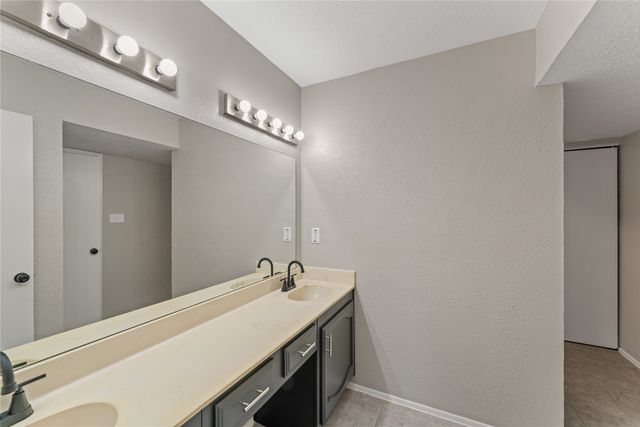 420 Whitney Street, Cedar Hill, TX 75104