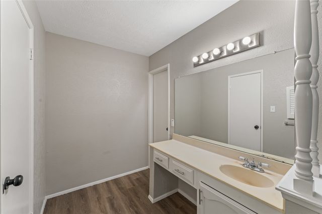 420 Whitney Street, Cedar Hill, TX 75104