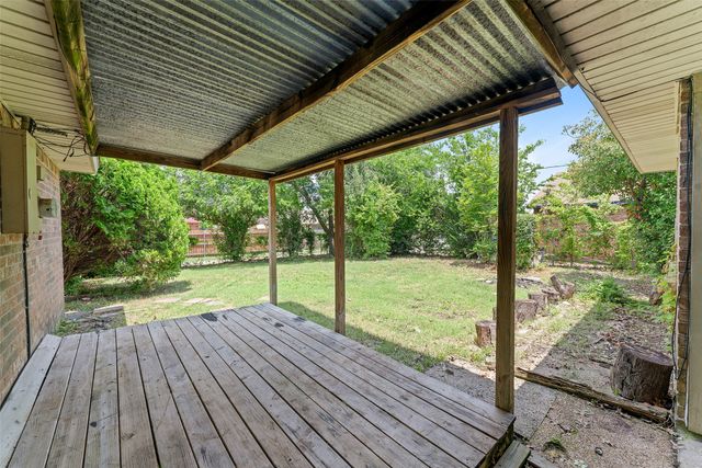 420 Whitney Street, Cedar Hill, TX 75104