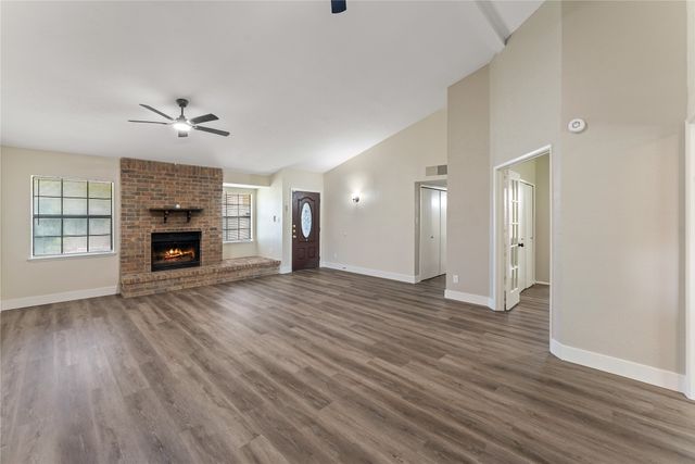 420 Whitney Street, Cedar Hill, TX 75104