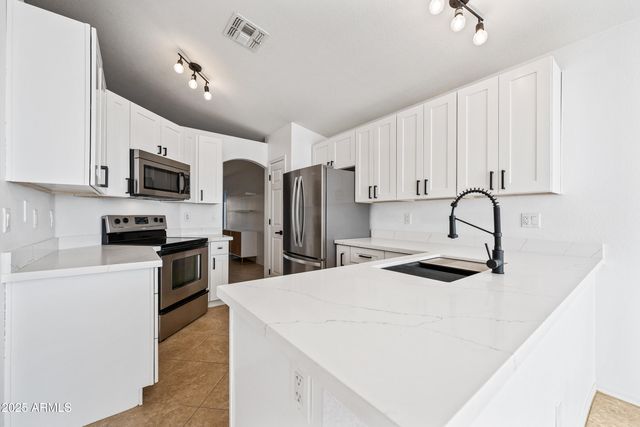 2508 E PARAISO Drive, Phoenix, AZ 85024