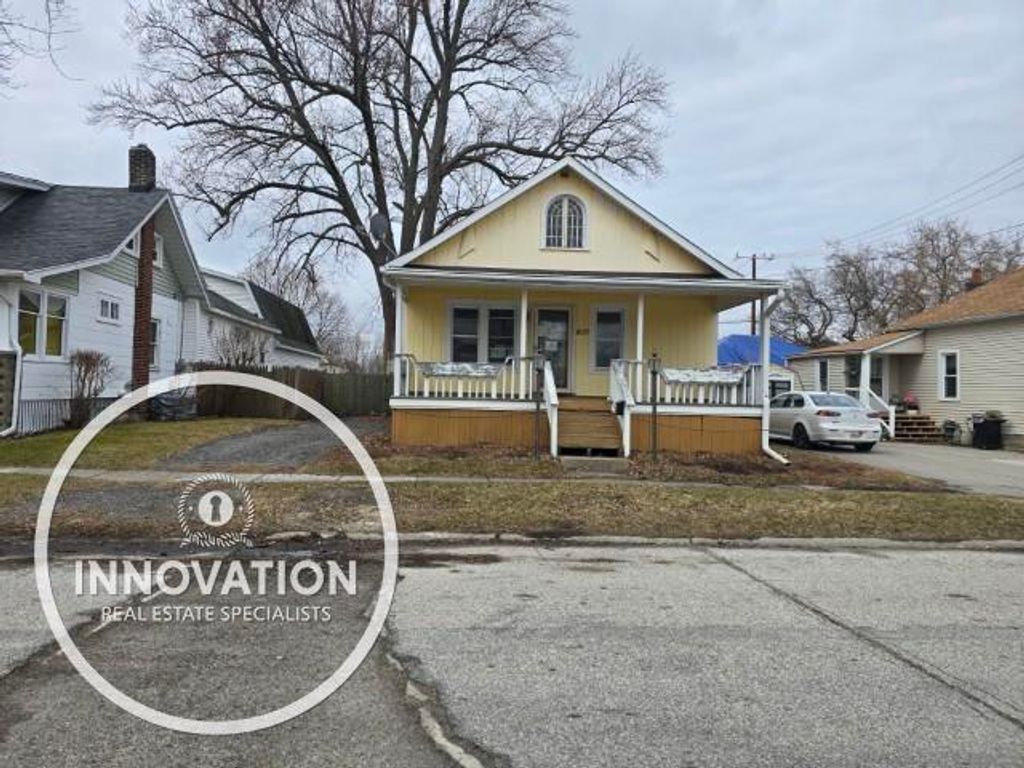 1607 Elk Street, Port Huron, MI 48060