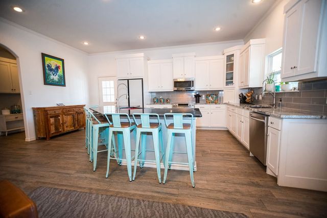 6401 Palomino Court, Athens, TX 75752