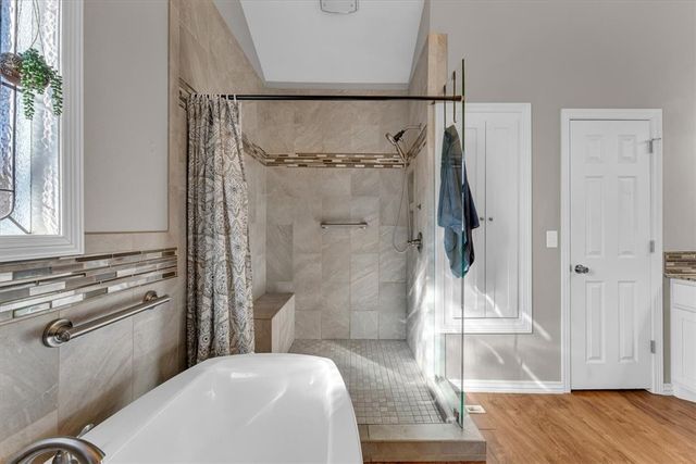 3235 E Charing Cross, Fayetteville, AR 72703