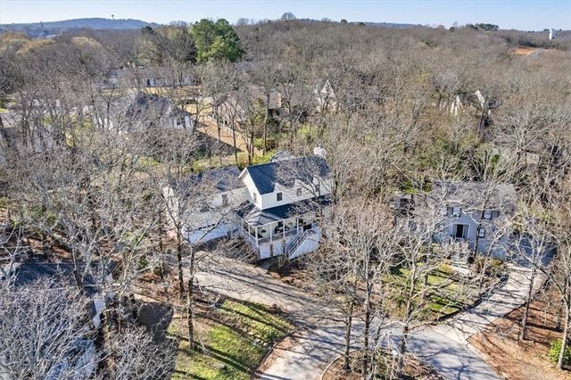 3235 E Charing Cross, Fayetteville, AR 72703