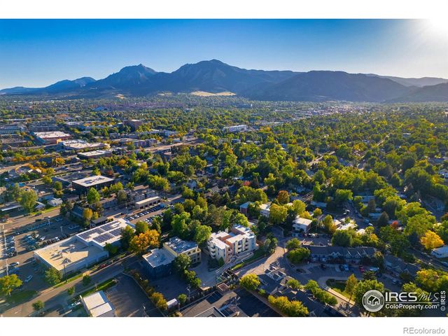 2711 Mapleton Avenue 9, Boulder, CO 80304