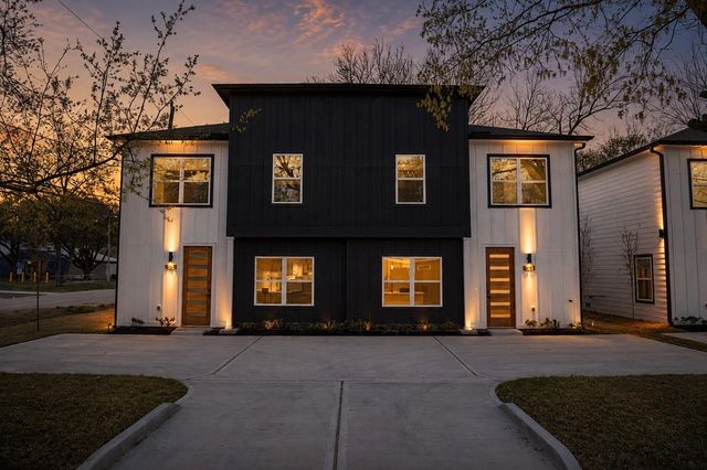 8803 Parkway Drive, Houston, TX 77088