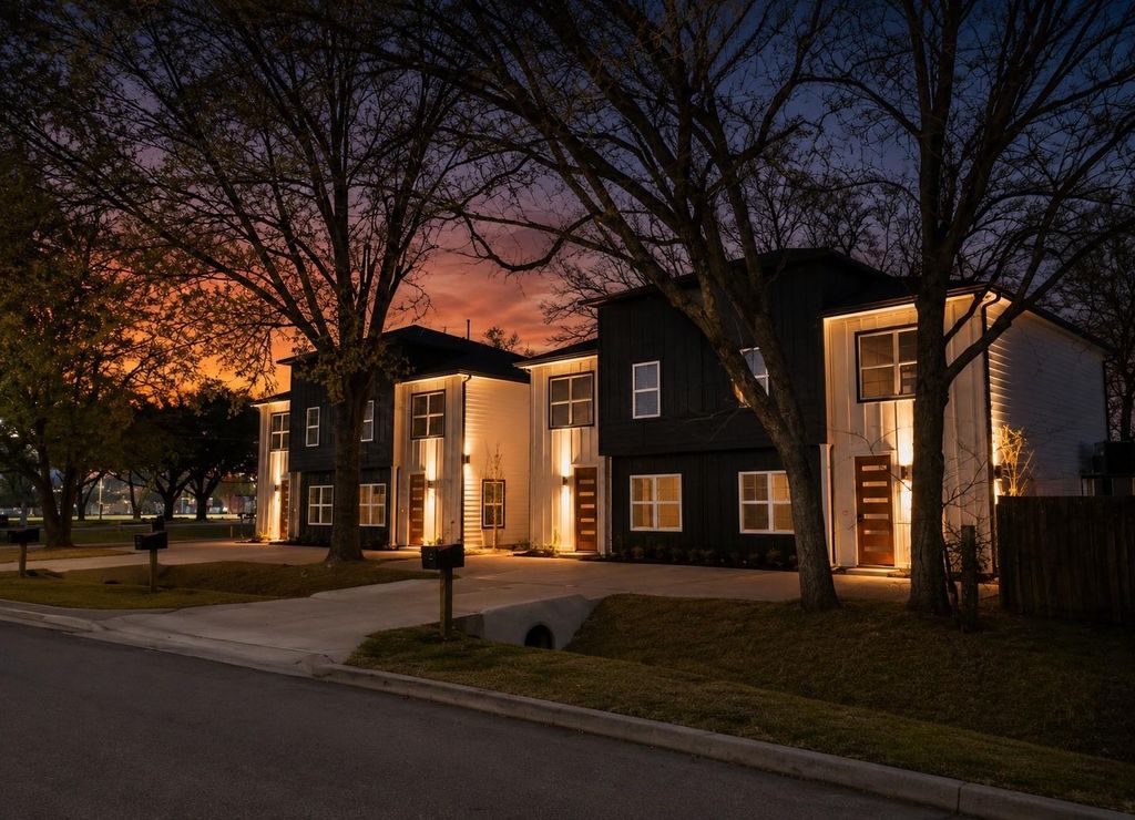 8803 Parkway Drive, Houston, TX 77088