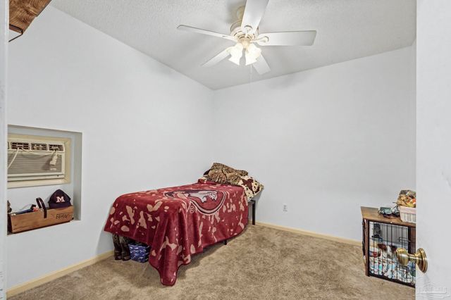 3525 Applewood Ln, Cantonment, FL 32533