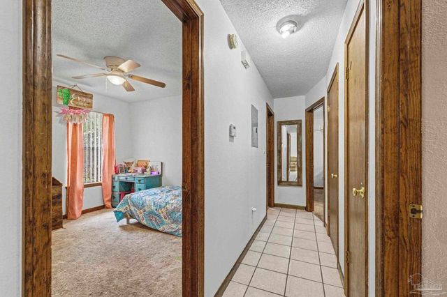 3525 Applewood Ln, Cantonment, FL 32533