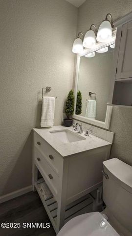 303 Racquet Drive 18, Ruidoso, NM 88345