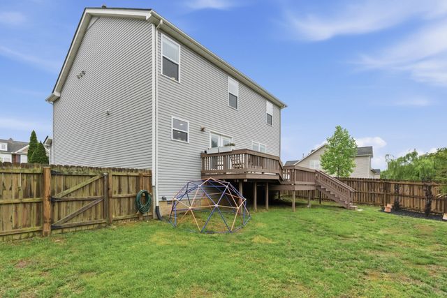 1303 Creekside Dr, Nolensville, TN 37135