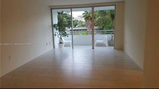 1080 94th St 210, Bay Harbor Islands, FL 33154