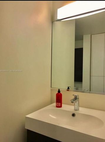 1080 94th St 210, Bay Harbor Islands, FL 33154