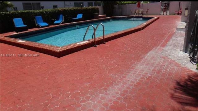 1080 94th St 210, Bay Harbor Islands, FL 33154